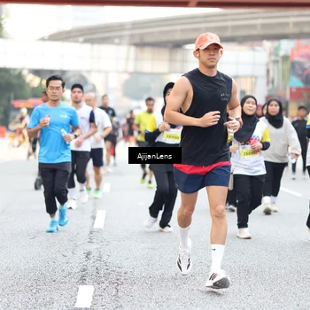 Runner Photo 4735886