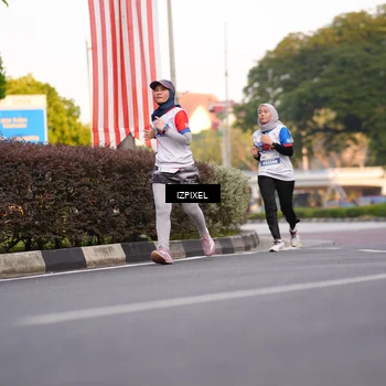 Runner Photo 4735943