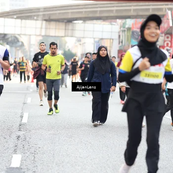Runner Photo 4735972