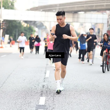 Runner Photo 4736025