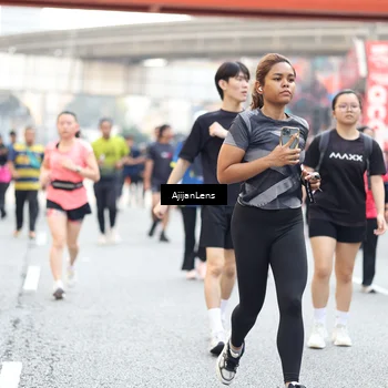 Runner Photo 4736074
