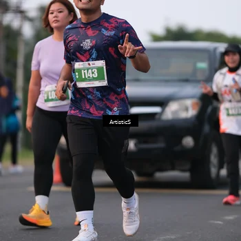 Runner Photo 4736094