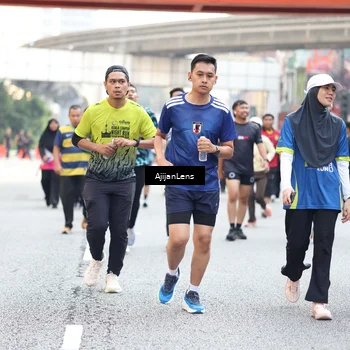 Runner Photo 4736110