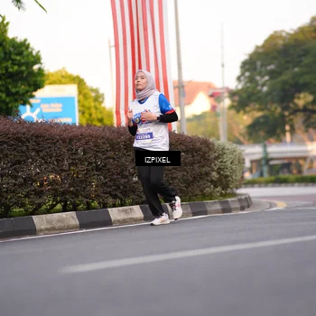 Runner Photo 4736142