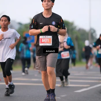 Runner Photo 4736182
