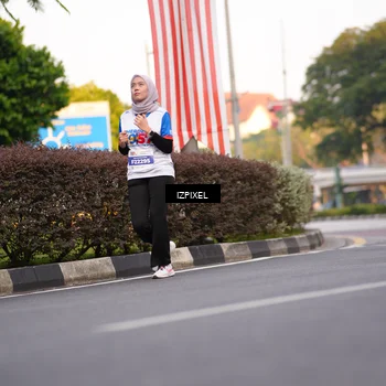 Runner Photo 4736236