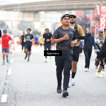 Runner Photo 4736244