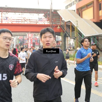 Runner Photo 4736266