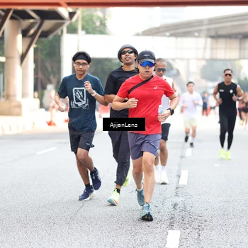 Runner Photo 4736276