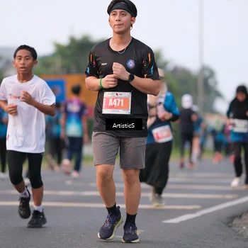 Runner Photo 4736281