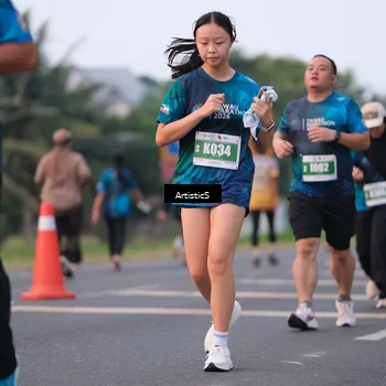 Runner Photo 4736353
