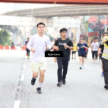 Runner Photo 4736358