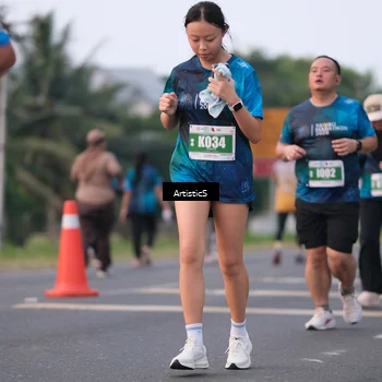 Runner Photo 4736388