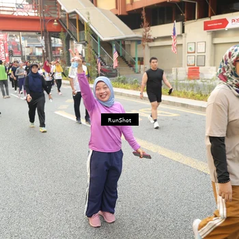 Runner Photo 4736395