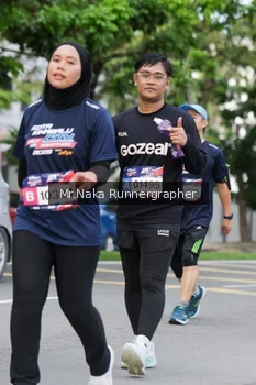 Runner Photo 47364