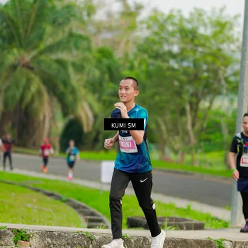 Runner Photo 4736402