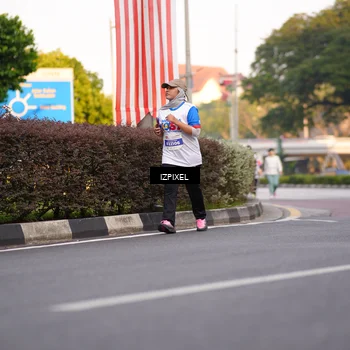 Runner Photo 4736424
