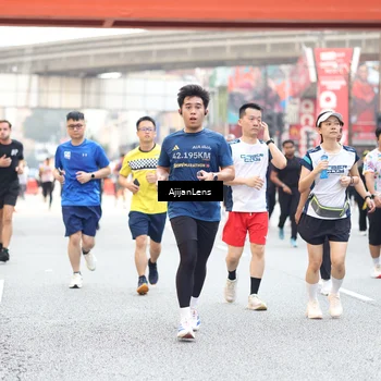 Runner Photo 4736428