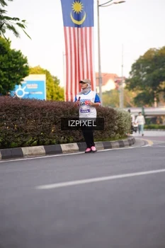 Runner Photo 4736441