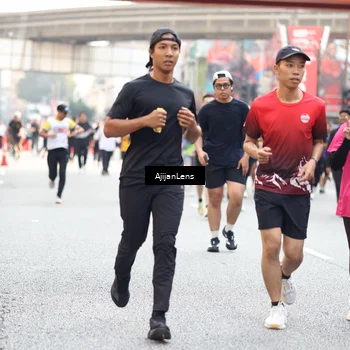 Runner Photo 4736534