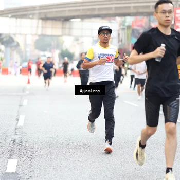 Runner Photo 4736582