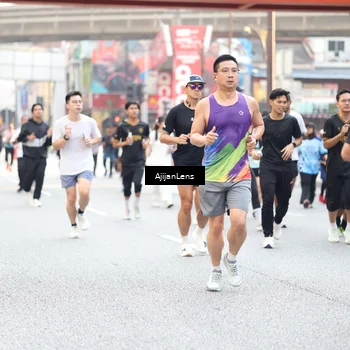 Runner Photo 4736606