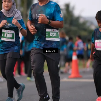 Runner Photo 4736637
