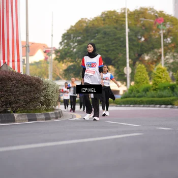 Runner Photo 4736658