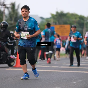 Runner Photo 4736727