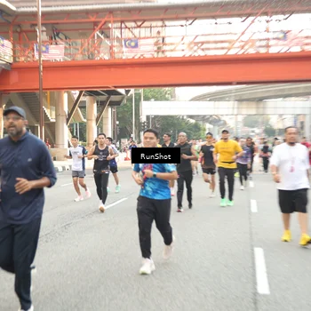 Runner Photo 4736756