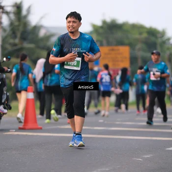 Runner Photo 4736759