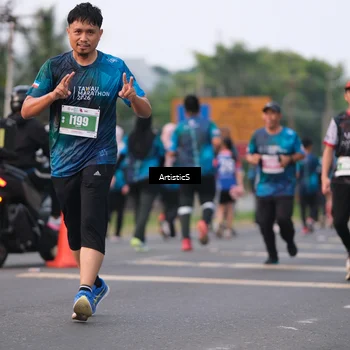 Runner Photo 4736790