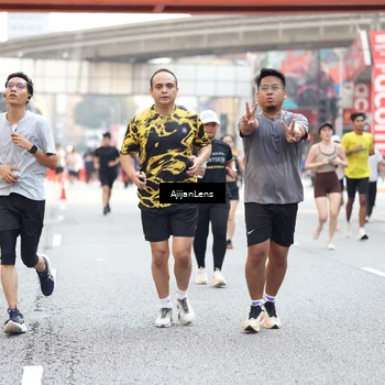 Runner Photo 4736885