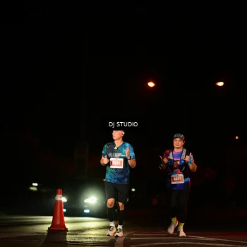 Runner Photo 4736975