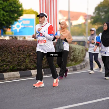 Runner Photo 4736979