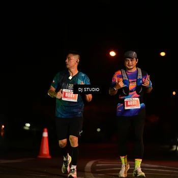 Runner Photo 4736998