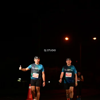 Runner Photo 4737155