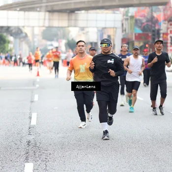 Runner Photo 4737250