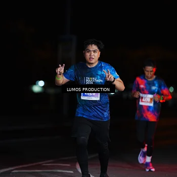 Runner Photo 4737312