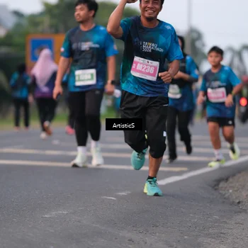 Runner Photo 4737374