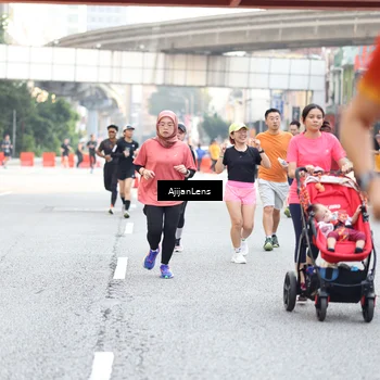 Runner Photo 4737376