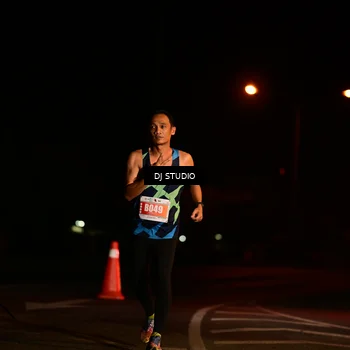 Runner Photo 4737377
