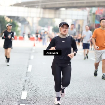 Runner Photo 4737473