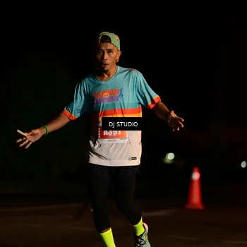Runner Photo 4737494