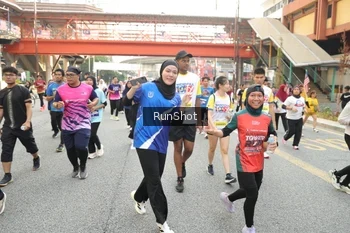 Runner Photo 4737594
