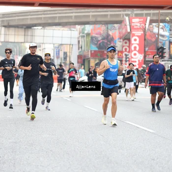 Runner Photo 4737606