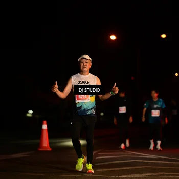 Runner Photo 4737619