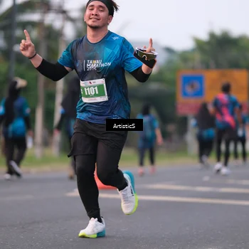 Runner Photo 4737629