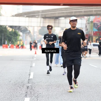 Runner Photo 4737644