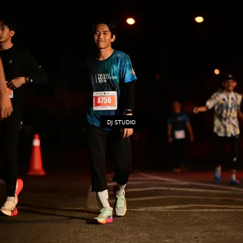 Runner Photo 4737696